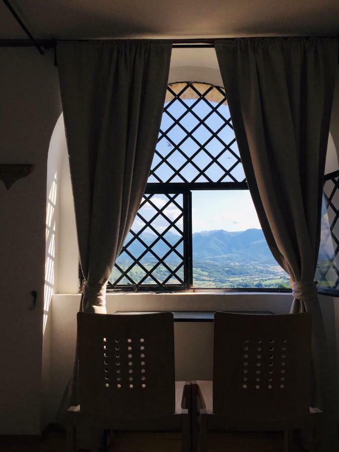 Est Locanda San Ginesio Eksteriør bilde